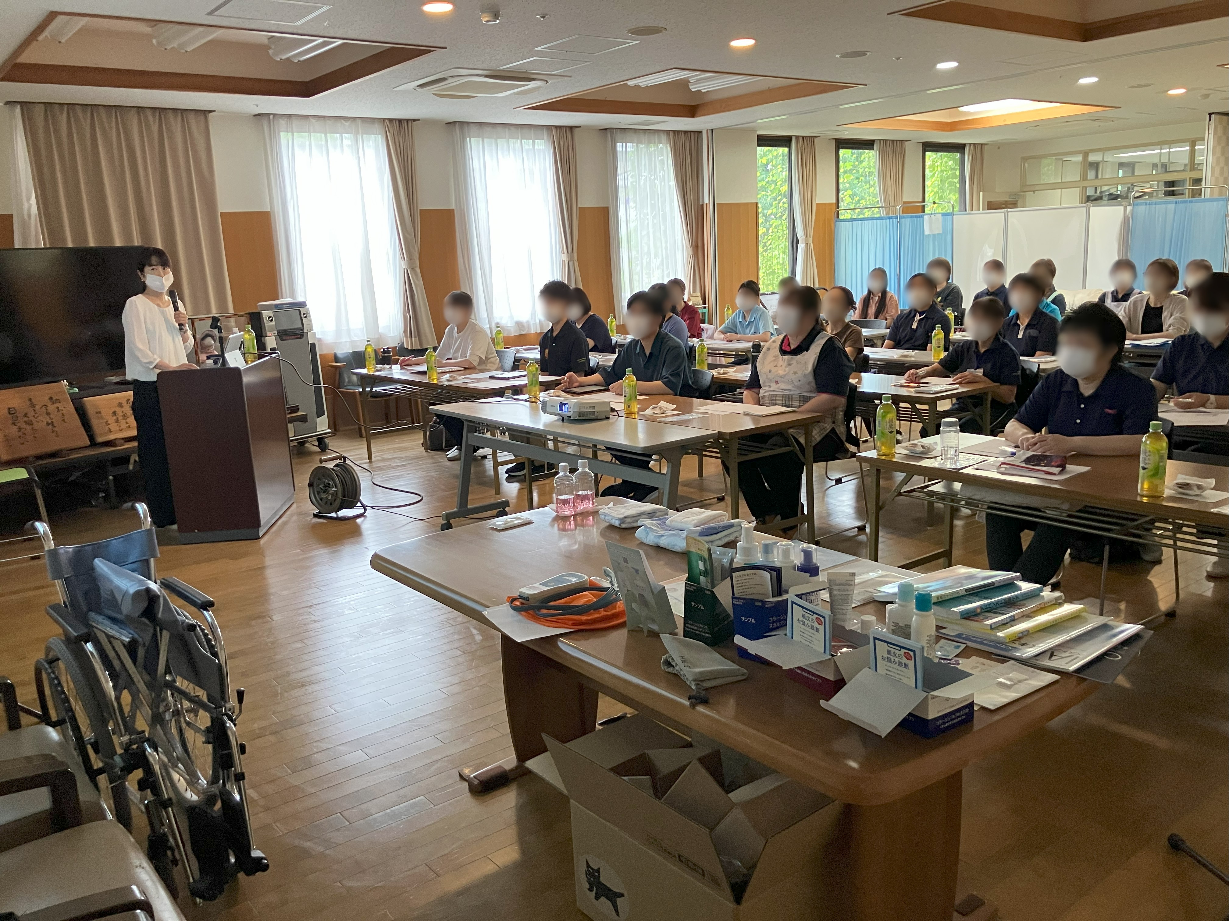 岐阜県老施協東濃支部看護職員研修 border=